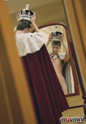 Prince William try his soon to be crown, naked in front of his Royal mirror - Photo by Alison Jackson